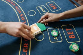 Giao diện trang chủ fun97 trên thiết bị di động và máy tính